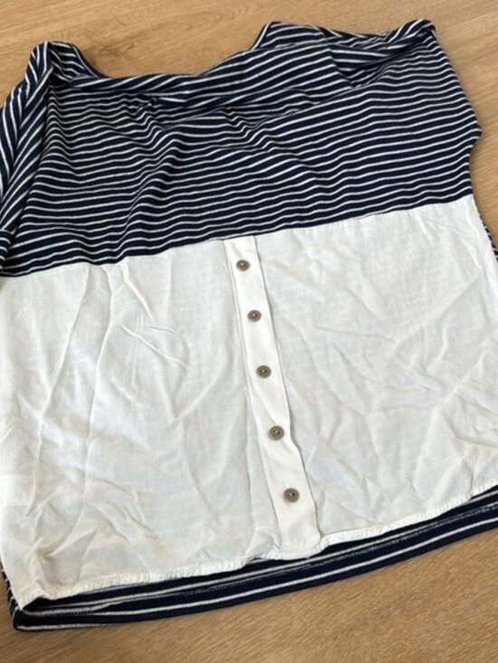 Vanity Top - Picture 5 of 5